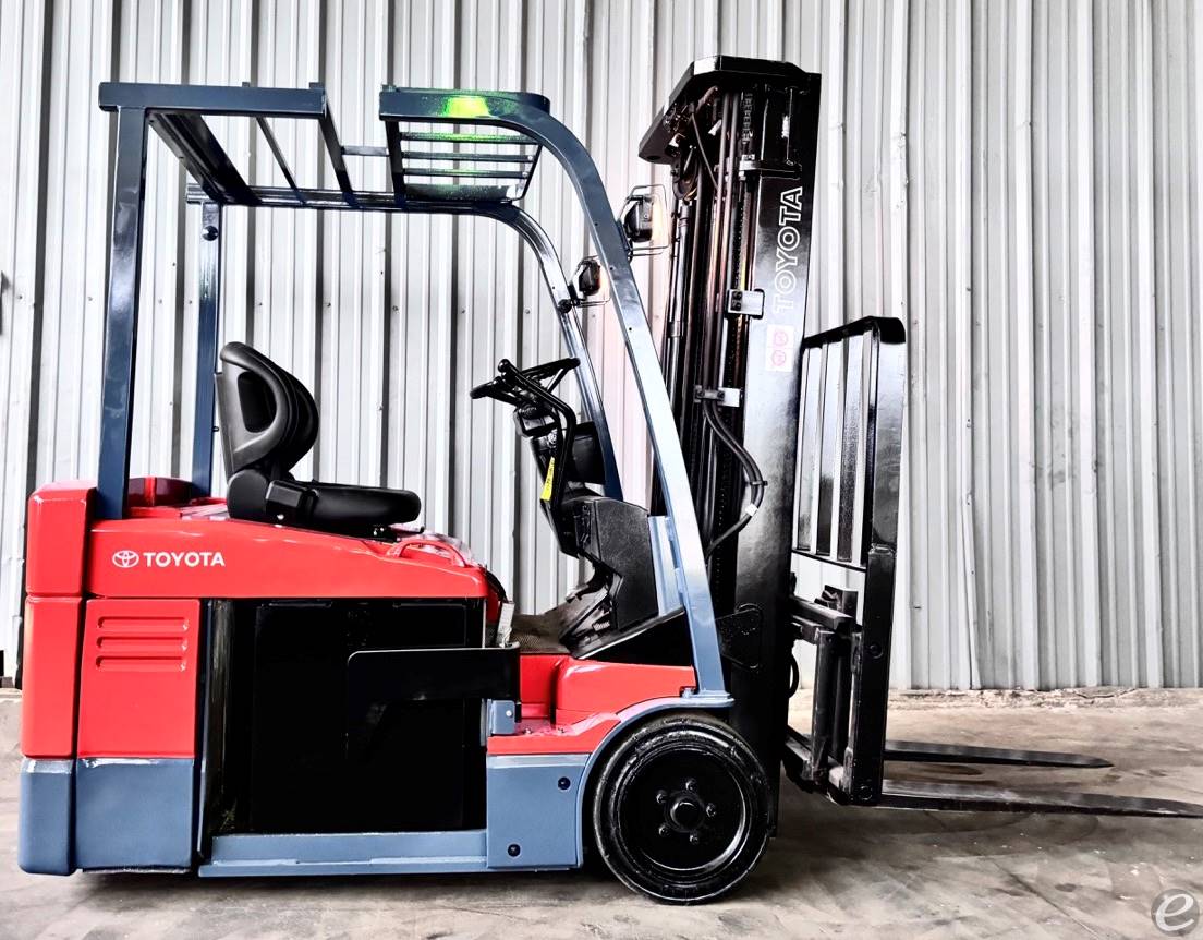 2005 Toyota 7FBEU20 Electric Forklift - 123Forklift