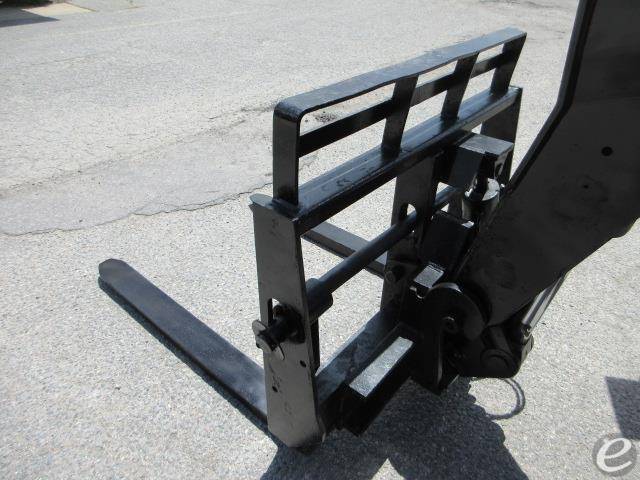 2015 JLG G12-55A