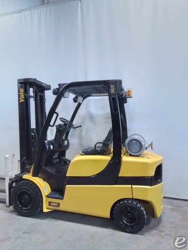 2016 Yale GLP050LX
