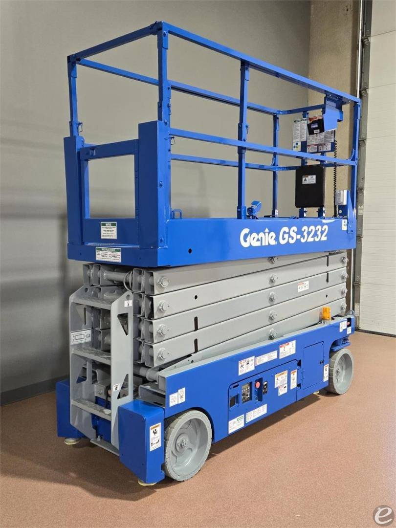 2015 Genie GS3232 Electric Scissor Lift - 123Forklift