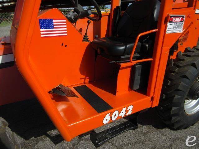 2015 Skytrak 6042