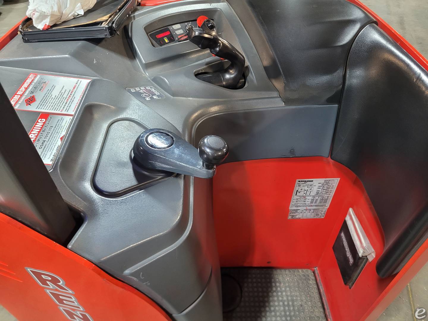 2014 Raymond 425-C50TT