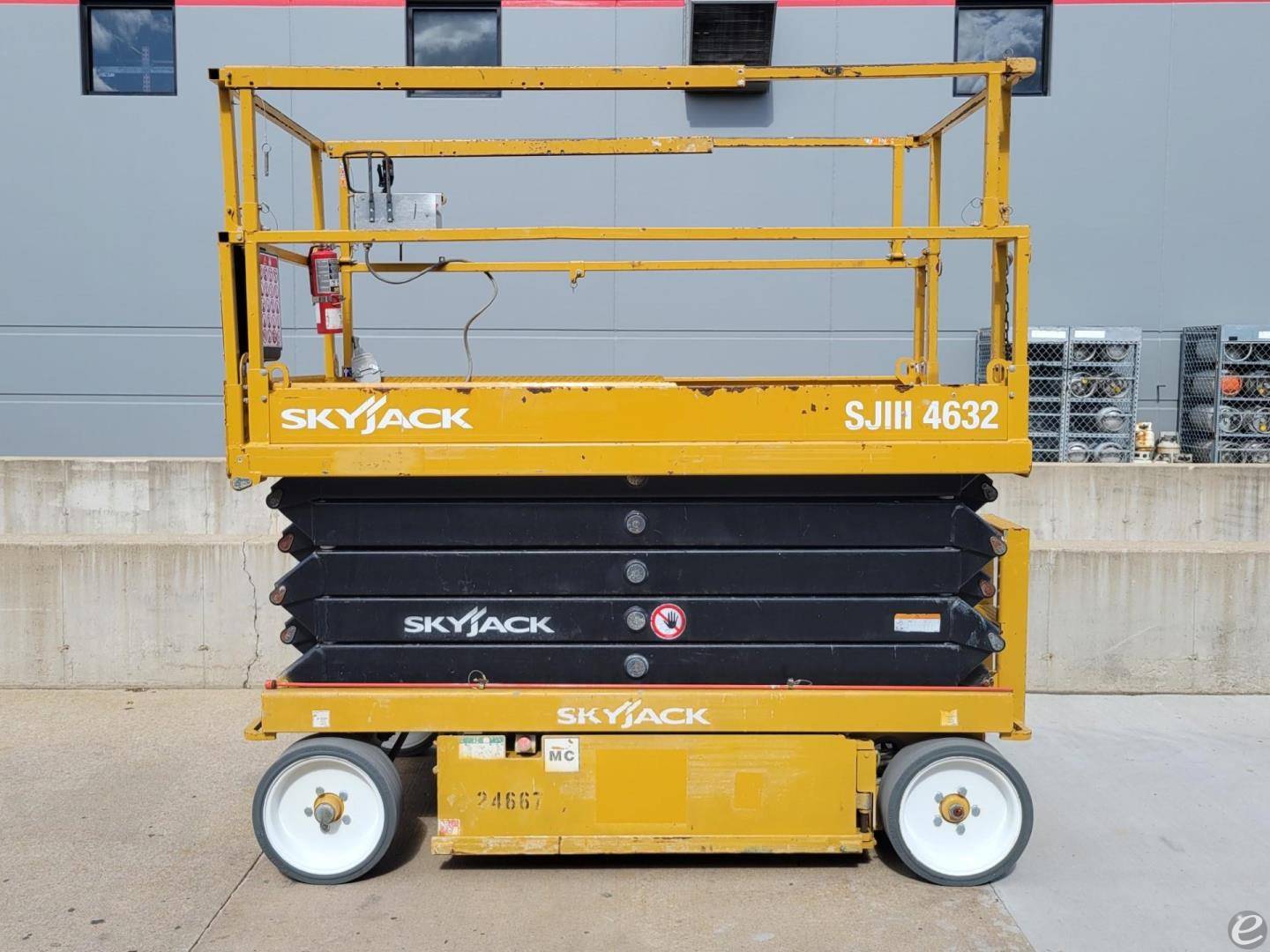 2017 Skyjack SJIII4632 Electric Sci...
