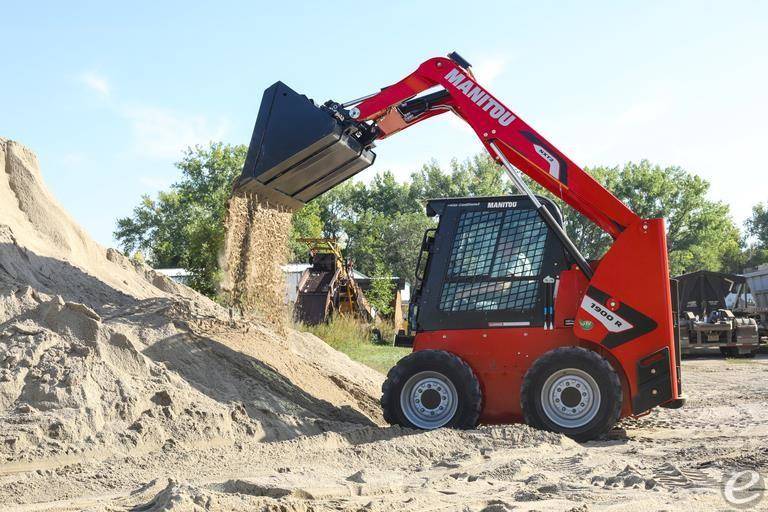 2026 Manitou 1900R