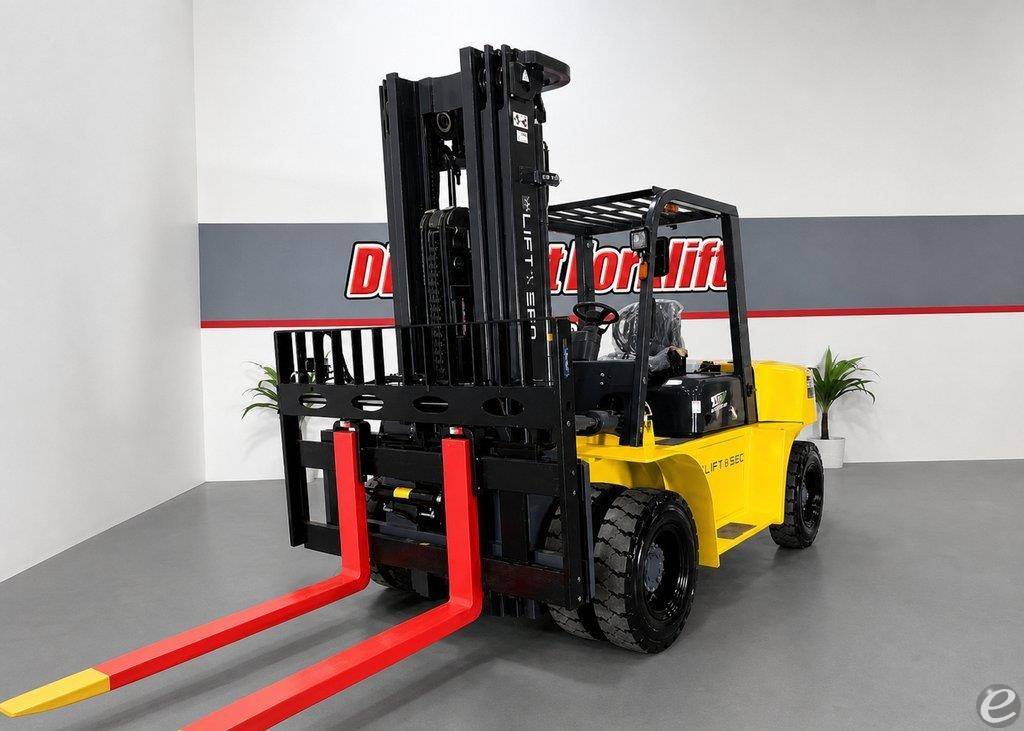 2025 Lift Hero CPD70