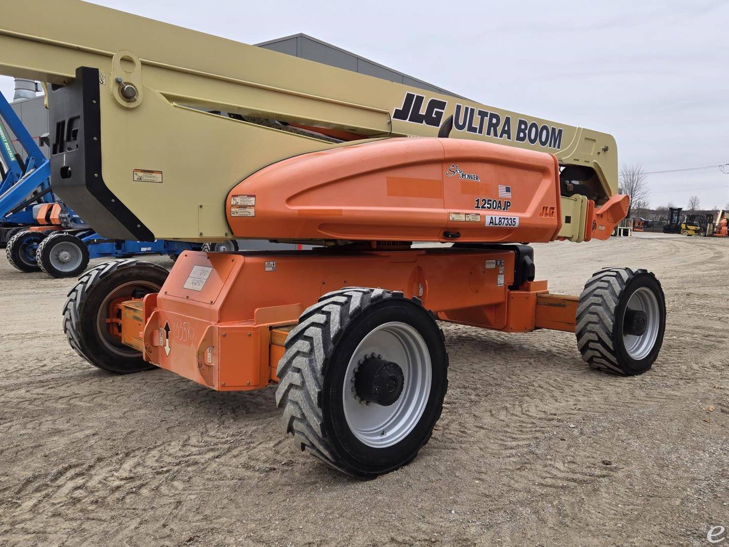 2005 JLG 1250AJP
