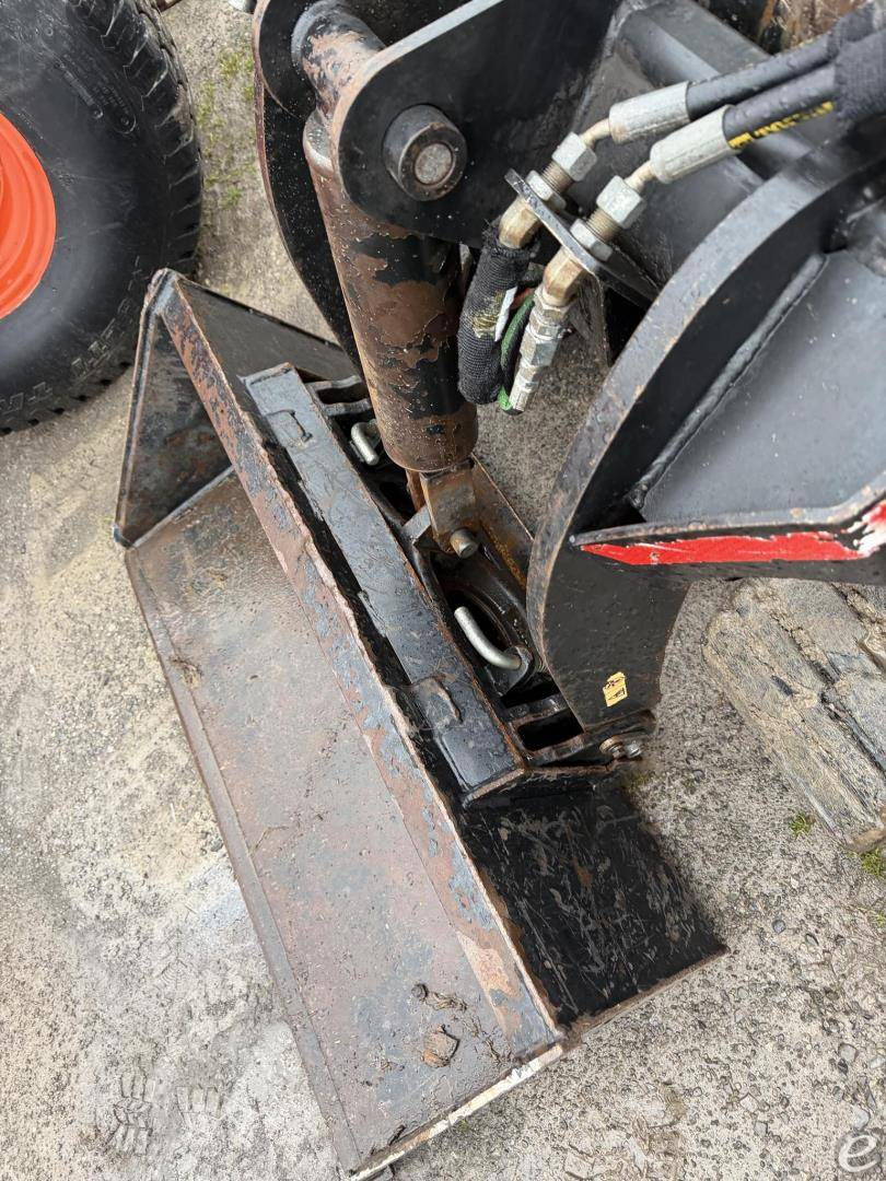 2018 Toro DINGO TX1000W