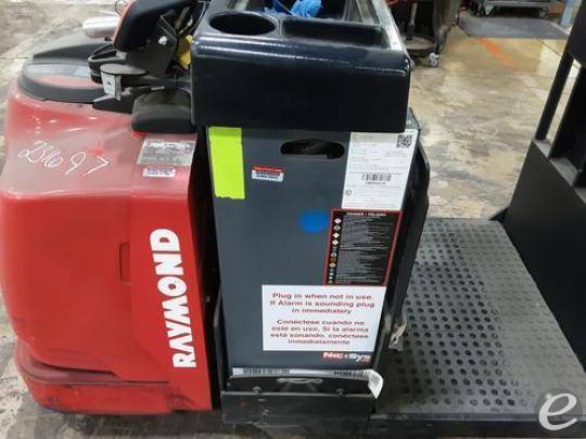 2015 Raymond 8510