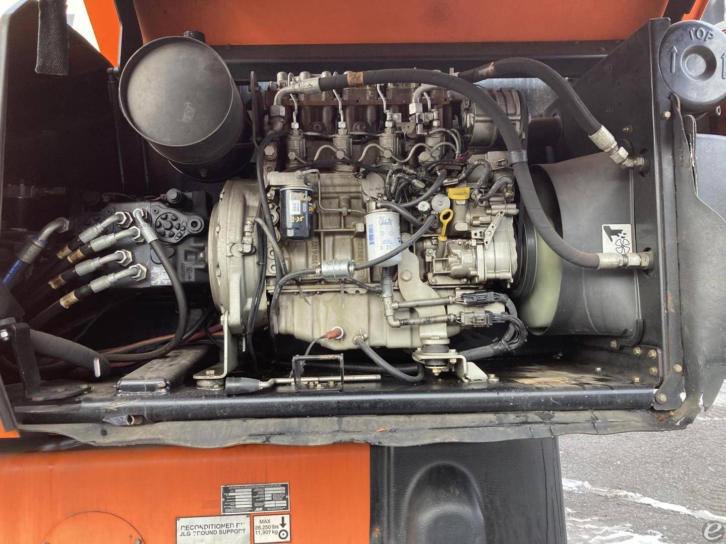 2012 JLG 1350SJP