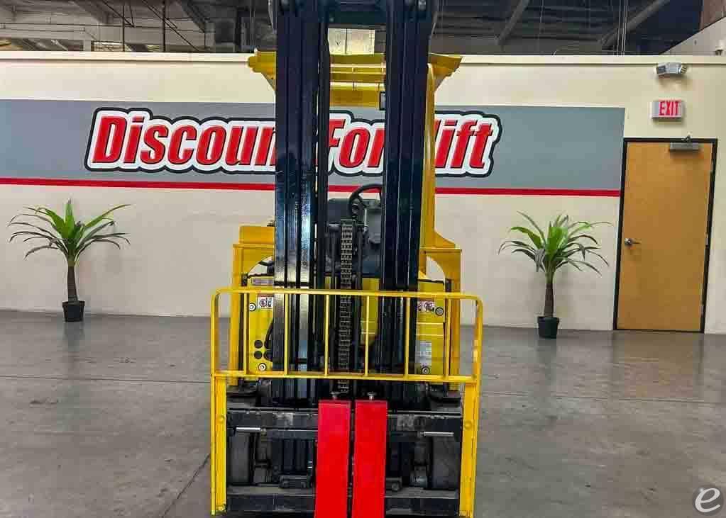 2017 Hyster J30XNT Electric Forklift - 123Forklift
