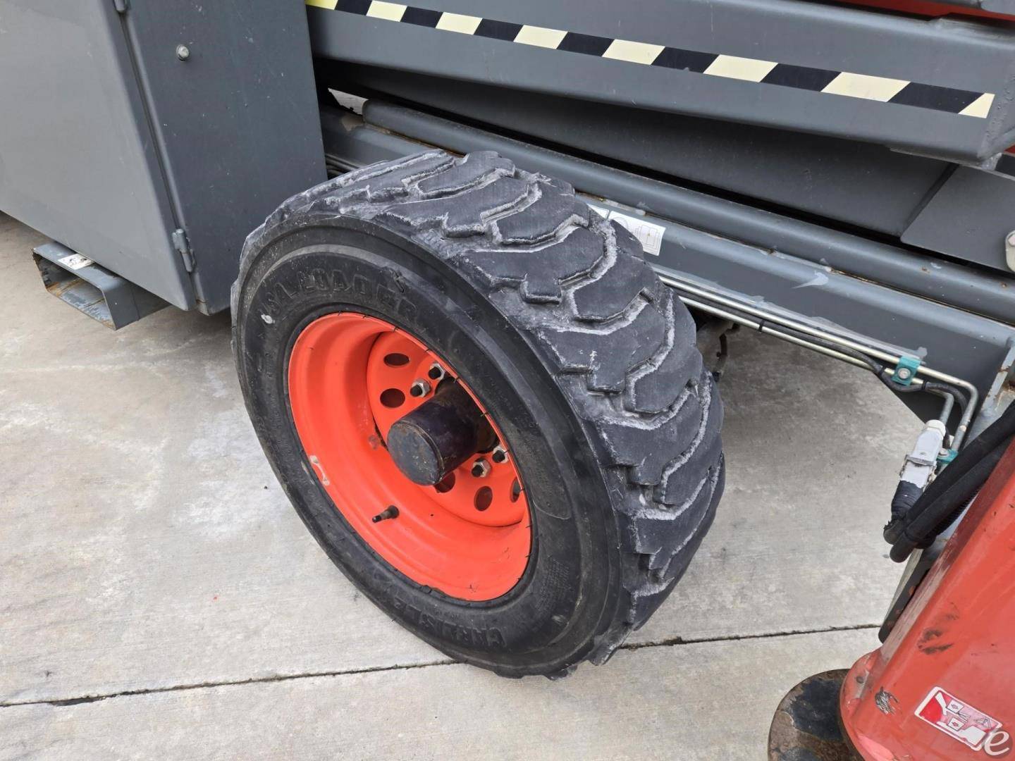 2017 Skyjack SJ9250RT