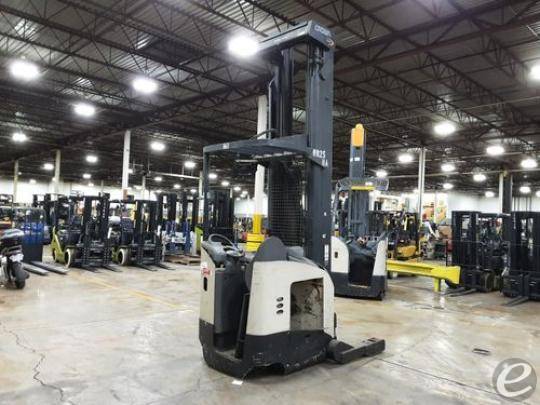 2010 Crown RR5725-45 Electric Reach Truck - 123Forklift