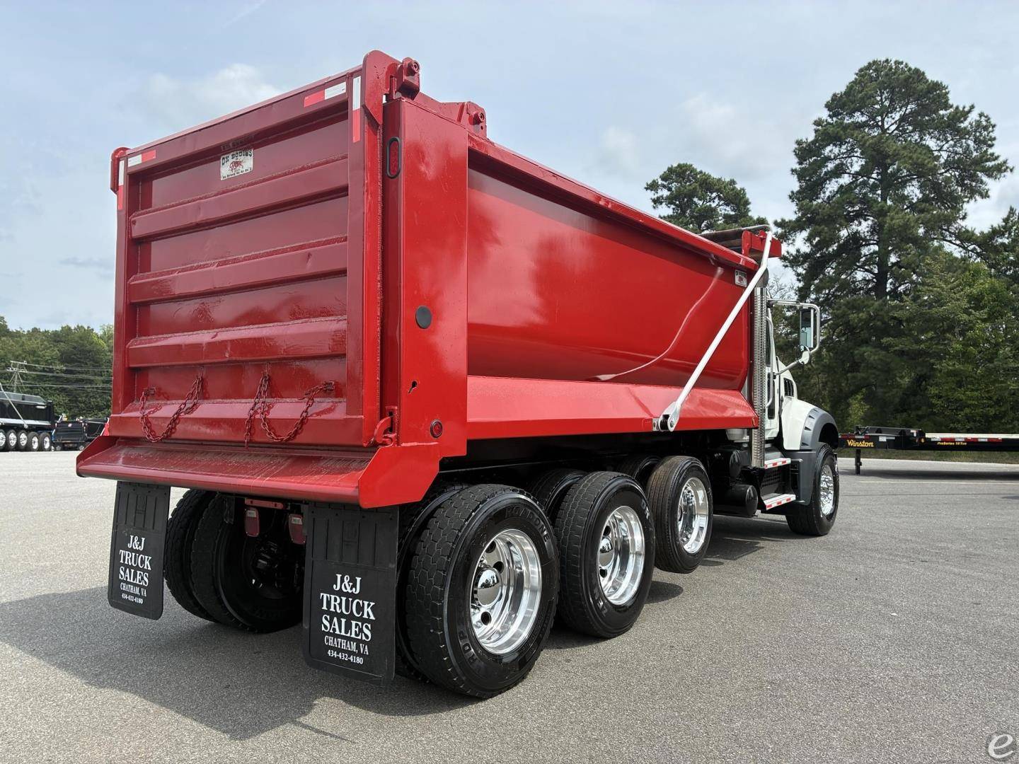 2020 Mack GRANITE 64FR