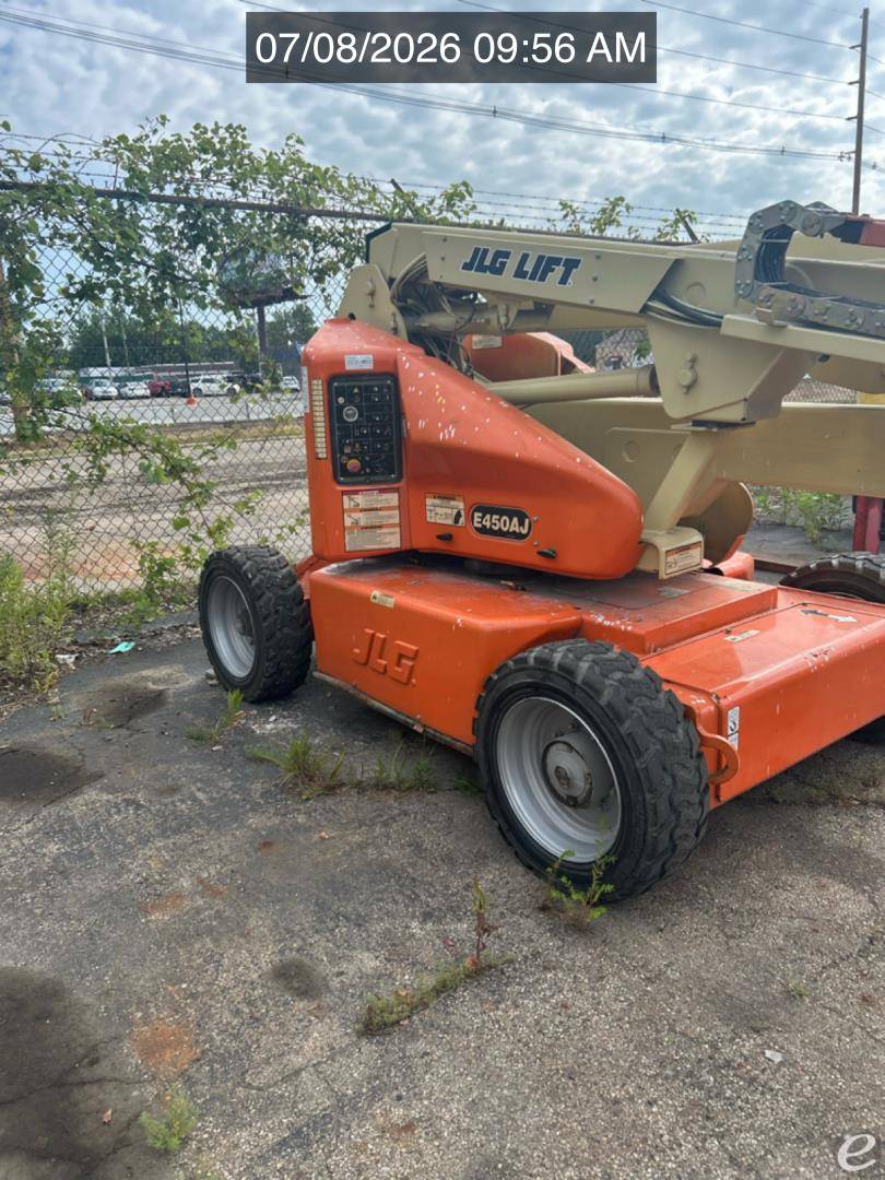 2008 JLG E450AJ
