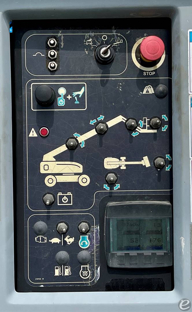 2016 Genie S65 TRAX