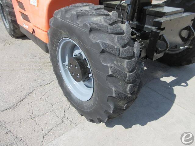 2017 JLG G15-44A