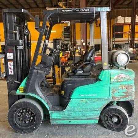 2019 Mitsubishi FG25N