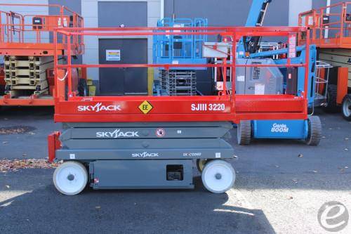 2016 Skyjack SJ3220