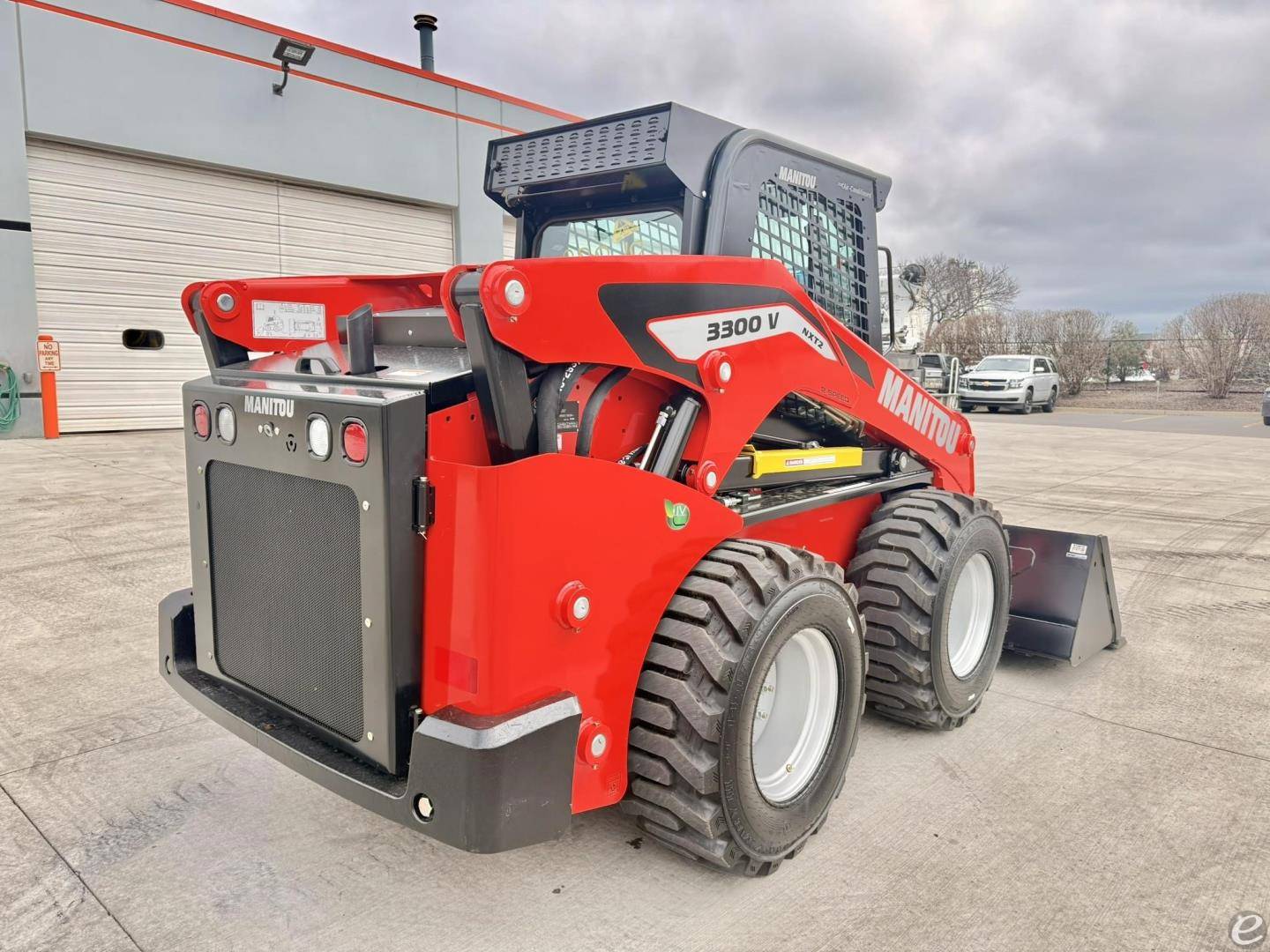 2025 Manitou 3300V