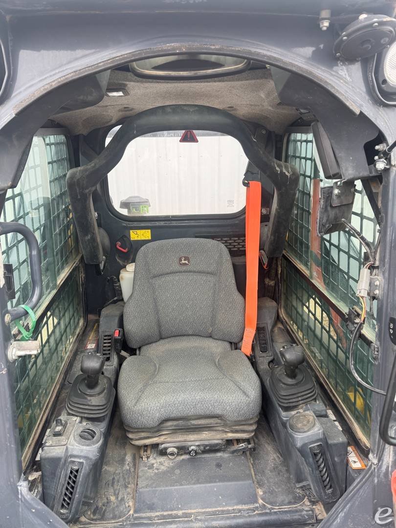 2021 John Deere 317G