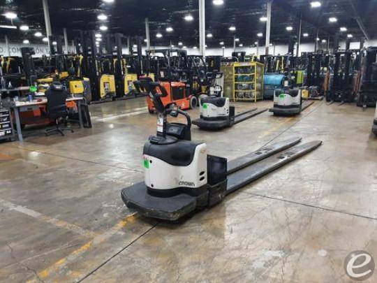 2015 Crown PE4500-80 Electric Forklift - 123Forklift