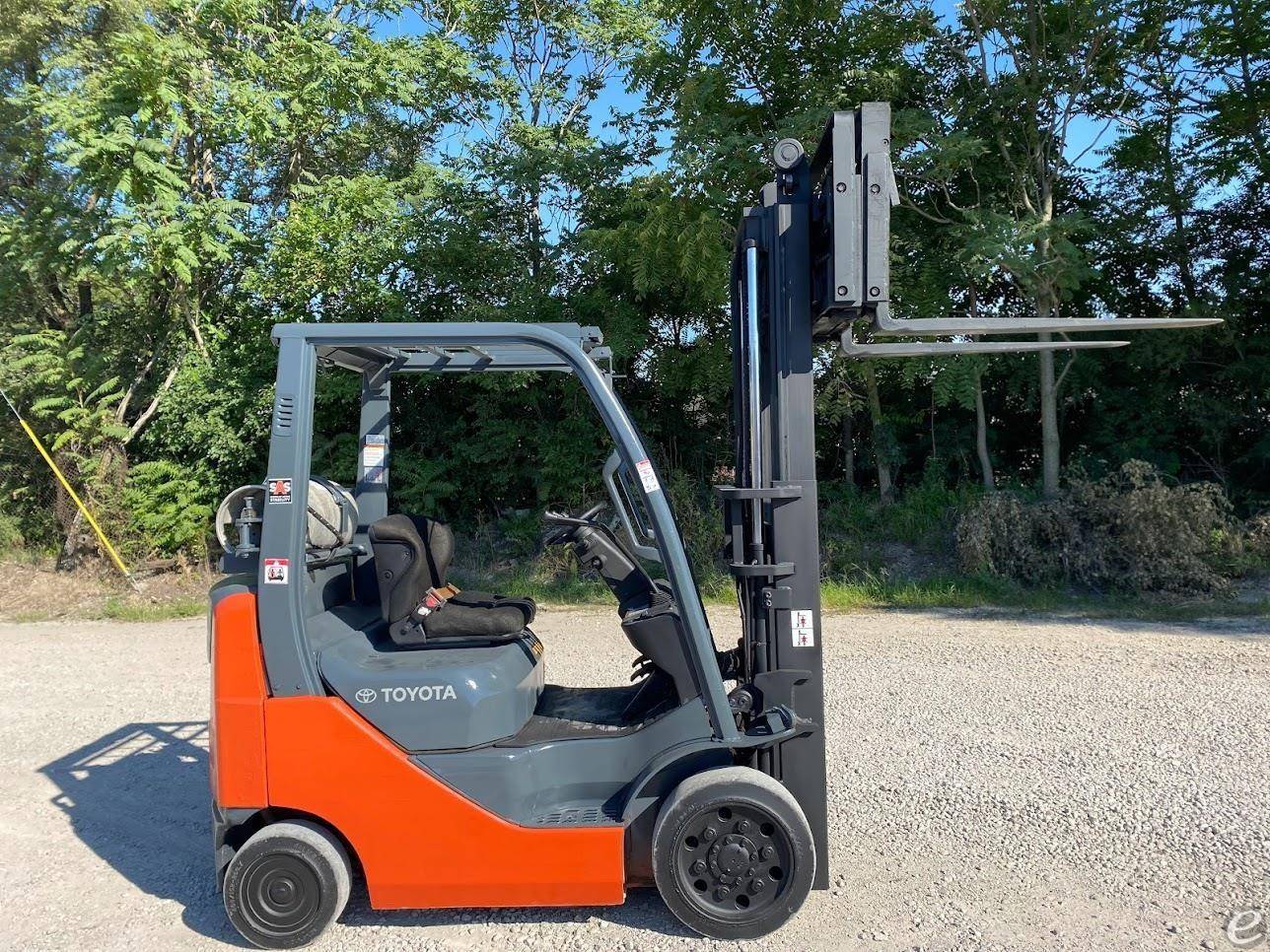 2016 Toyota 8FD35U Diesel Forklift - 123Forklift
