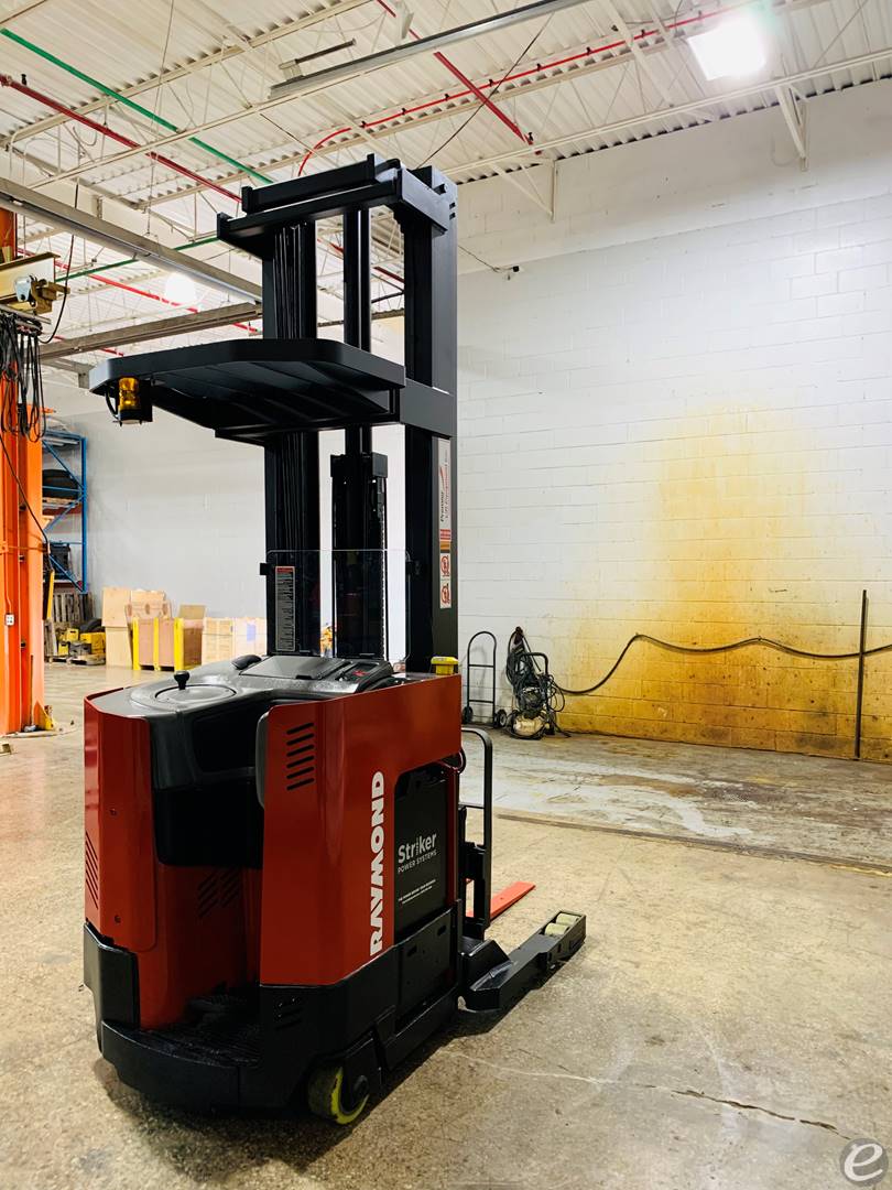 2000 Raymond EASIR40TT Electric Reach Truck - 123Forklift