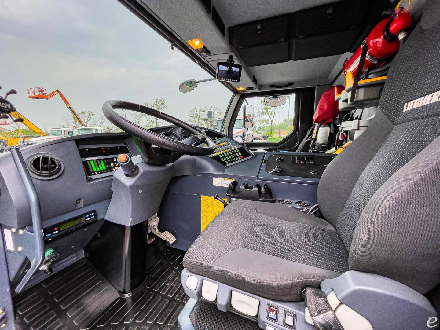 2016 Liebherr LTM1300-6.2