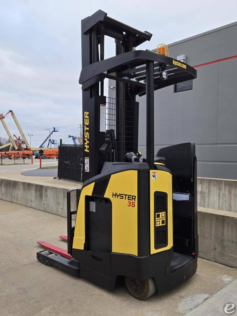 2023 Hyster N35ZR3 Electric Forklift - 123Forklift