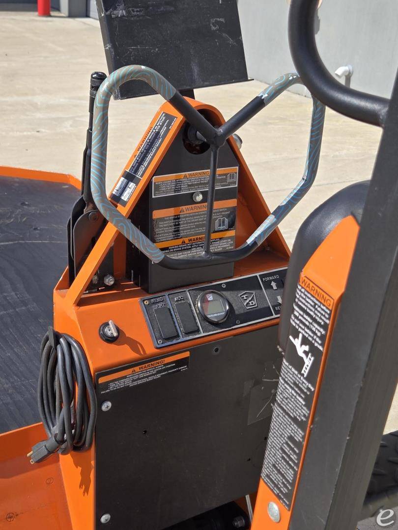 2019 Taylor Dunn SC1-00-36V