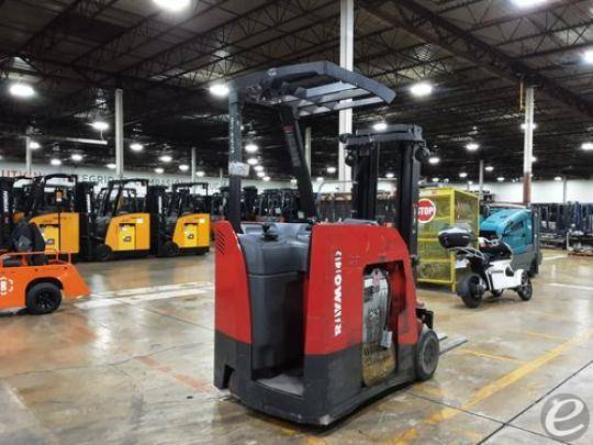 2017 Raymond 425 C40TT Electric Forklift - 123Forklift