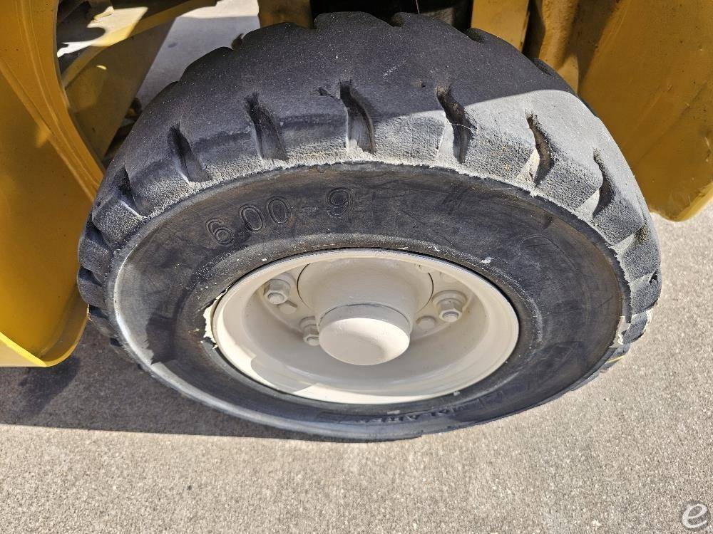 2021 Yale GLP050MX