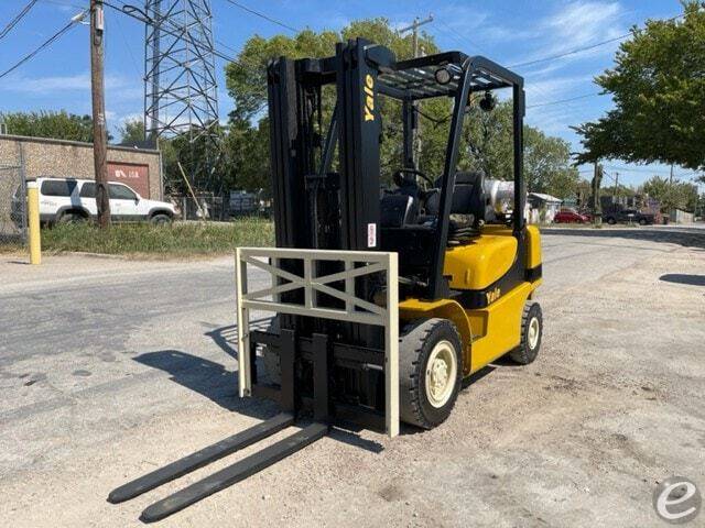 2018 Yale GP050MXNEAE081