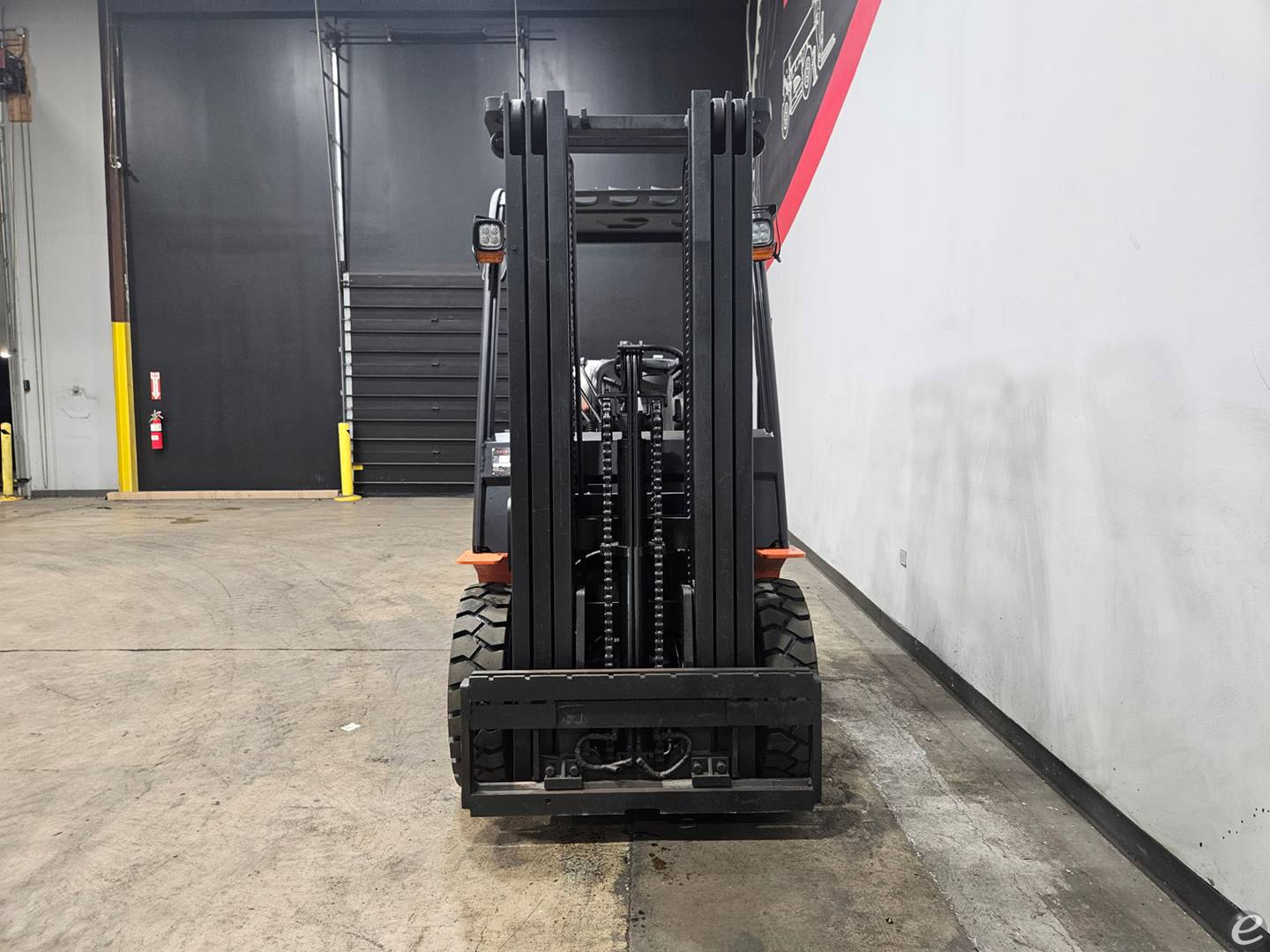 2020 Viper Lift Trucks FY25