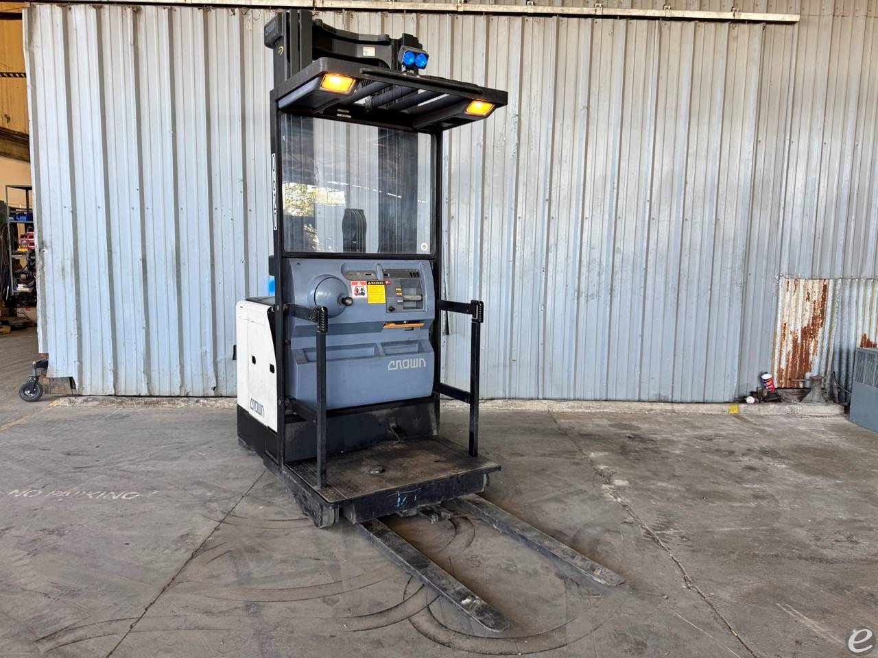 2006 Crown SP3420-30