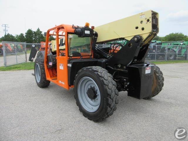 2014 JLG G6-42A