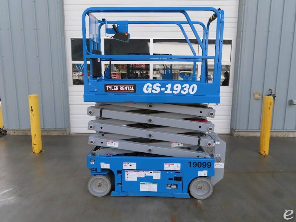 2008 Genie GS1930 Electric Scissor Lift - 123Forklift