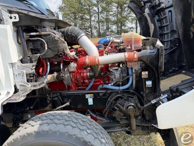 2019 Kenworth T880