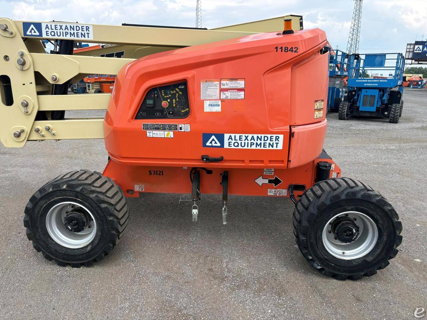 2017 JLG 450AJ