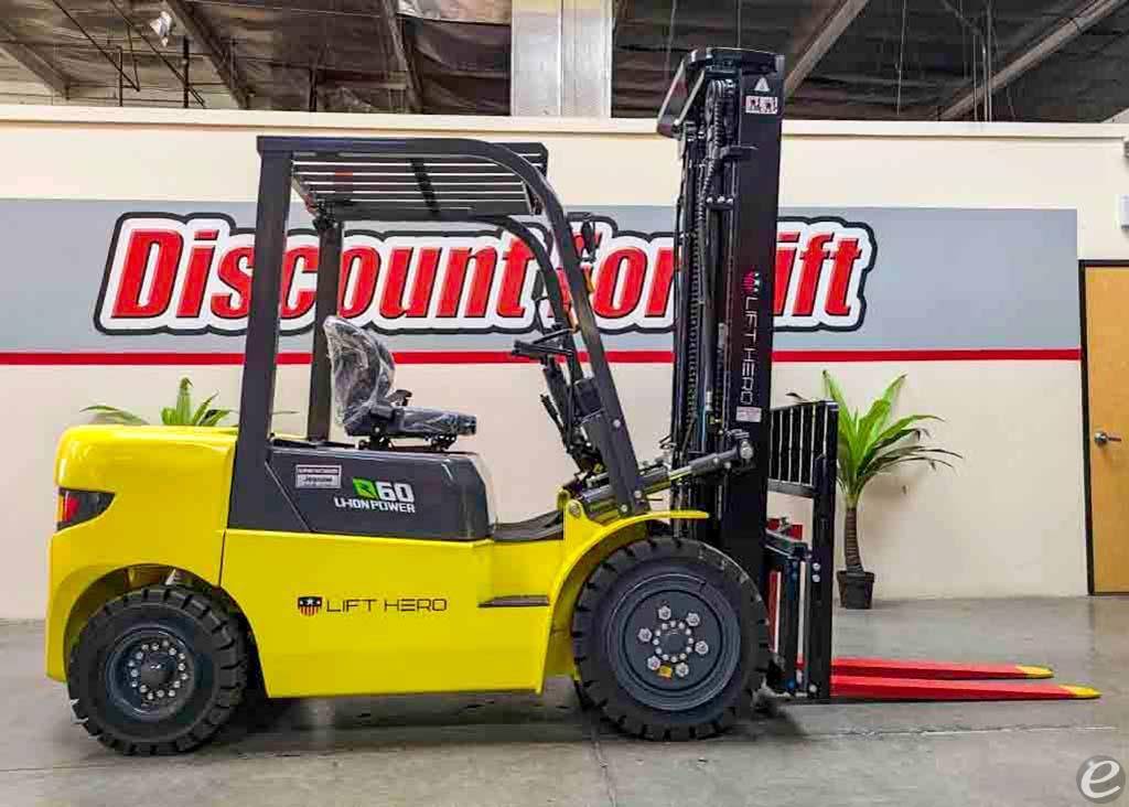 2024 Lift Hero CPD30