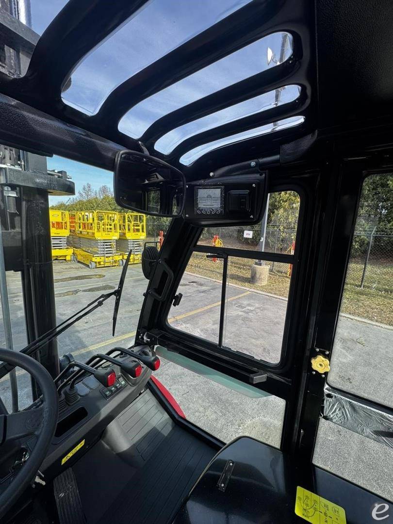 2025 Manitou MI70D