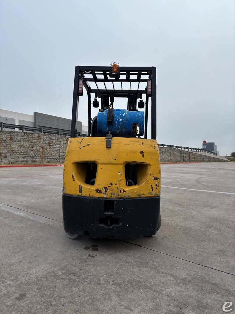 2017 Komatsu FG25ST-16