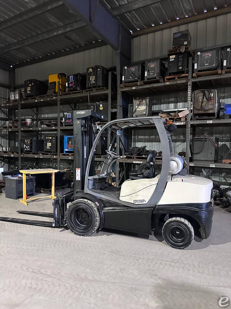 2012 Crown  LP Gas Forklift - 123Forklift