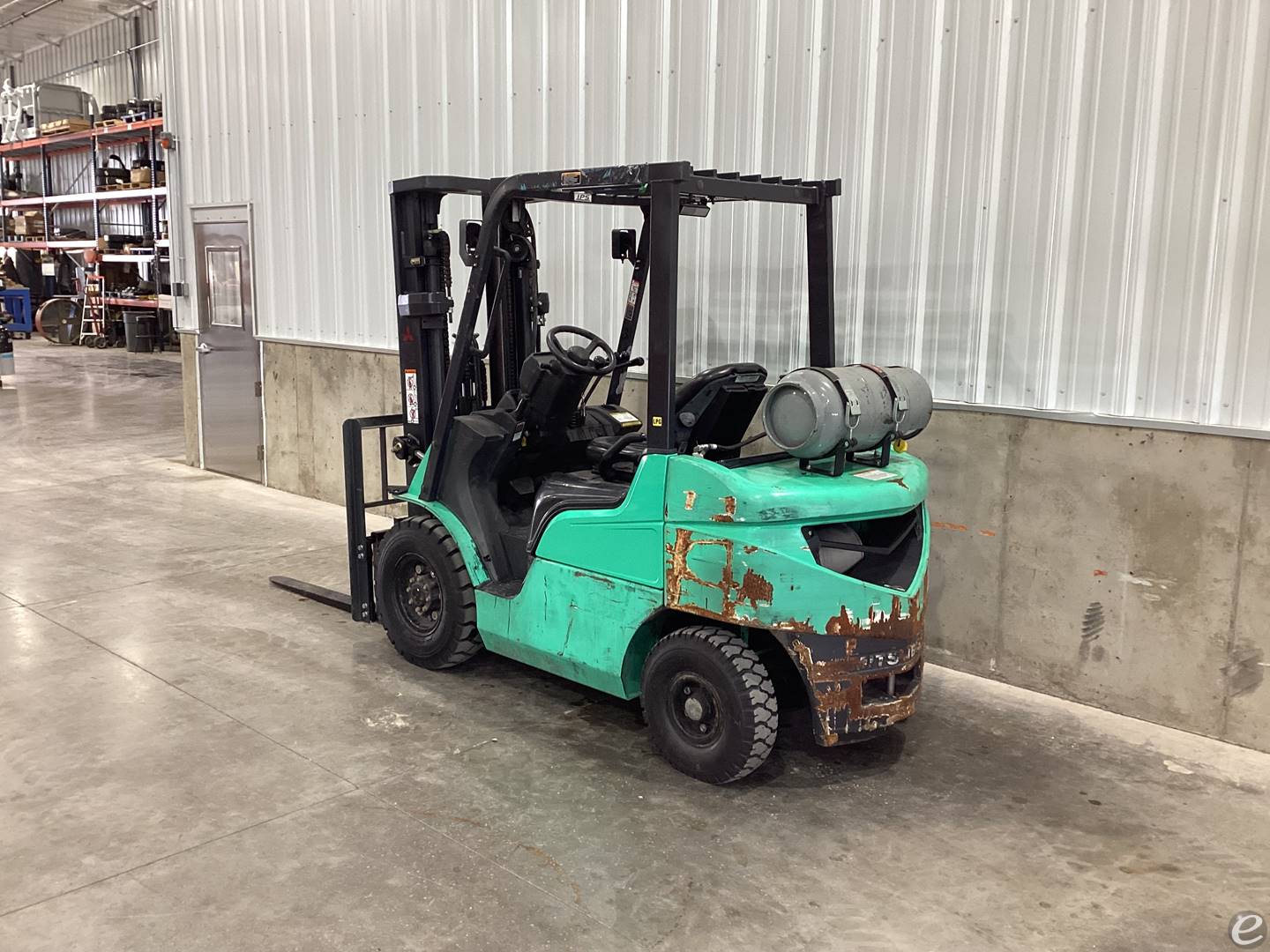 2021 Mitsubishi FG25N
