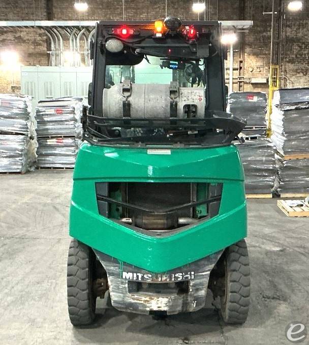 2020 Mitsubishi FG40N1