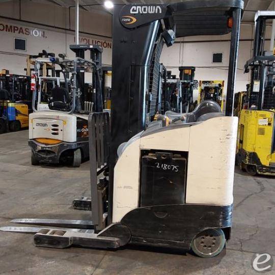 2019 Crown RR5725-45