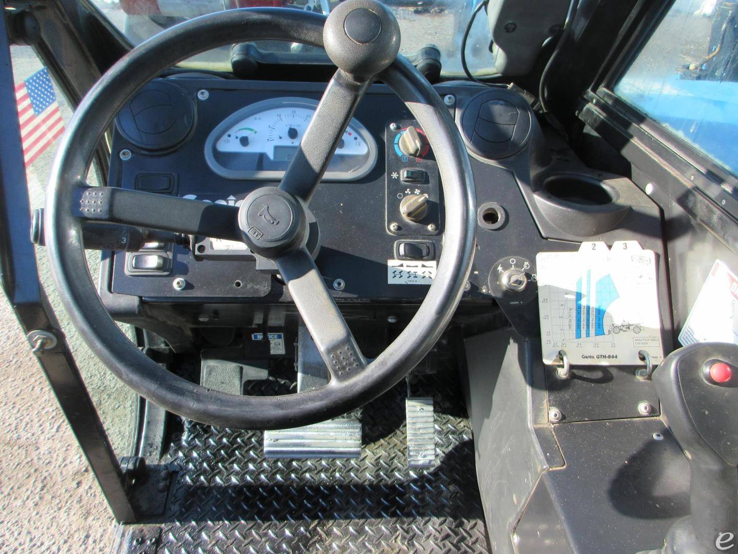 2015 Genie GTH844