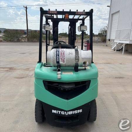 2017 Mitsubishi FG25N