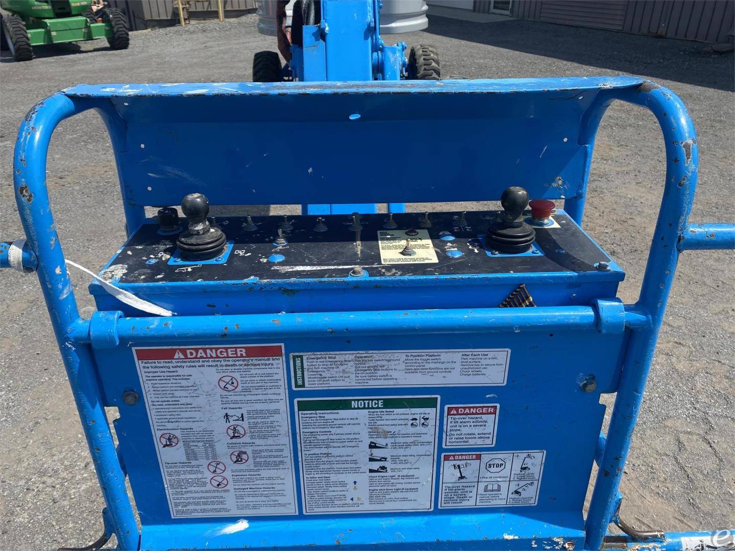 2012 Genie S45