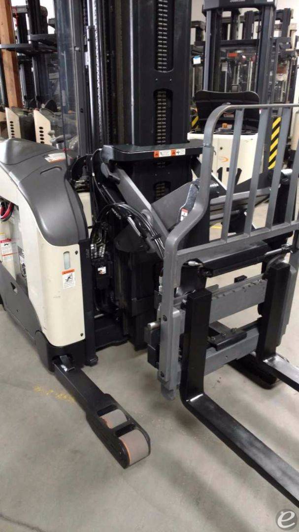 2019 Crown RM6025-45